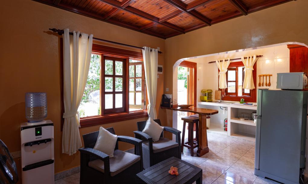 Granite Self Catering - Zweistöckiges Haus