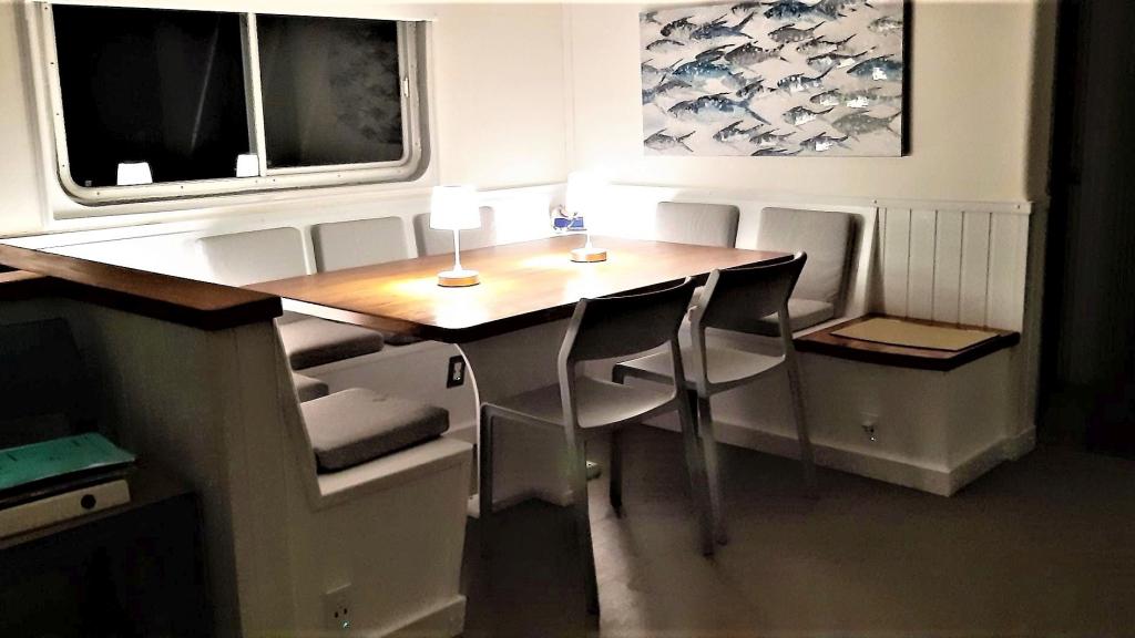 Photo 59: Silhouette Aldabra Expeditions - Seychelles (Seychelles)