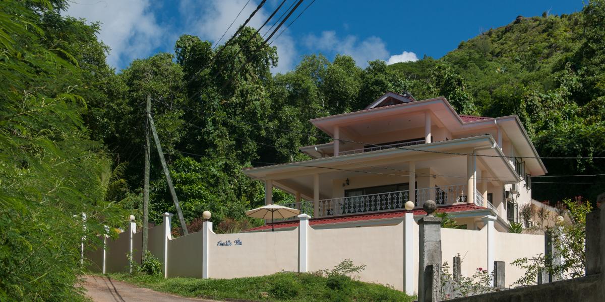 Charlotte Villa