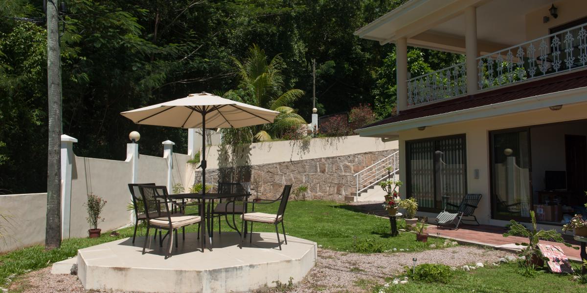 Charlotte Villa - Appartamento con 2 camere da letto