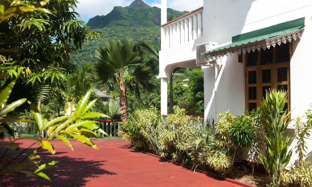 La Fontaine Holiday Apartments and Villas