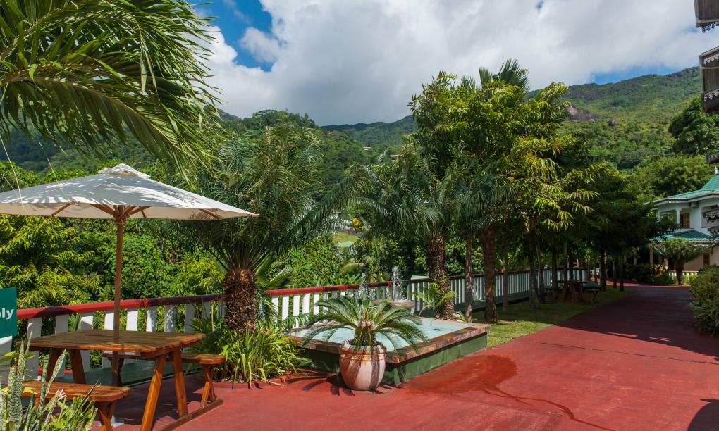 La Fontaine Holiday Apartments and Villas