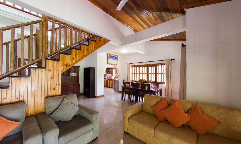 La Fontaine Holiday Apartments and Villas - Three-Bedroom Villa