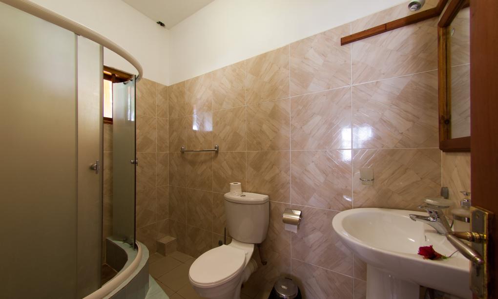 La Fontaine Holiday Apartments and Villas - Three-Bedroom Villa