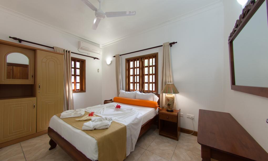 La Fontaine Holiday Apartments and Villas - Four-Bedroom Villa