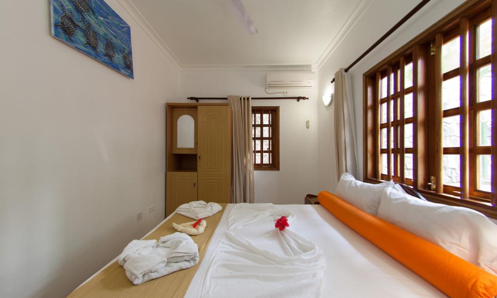 La Fontaine Holiday Apartments and Villas - Four-Bedroom Villa