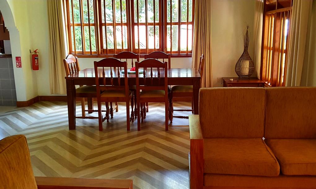 La Fontaine Holiday Apartments and Villas - Three-Bedroom Villa