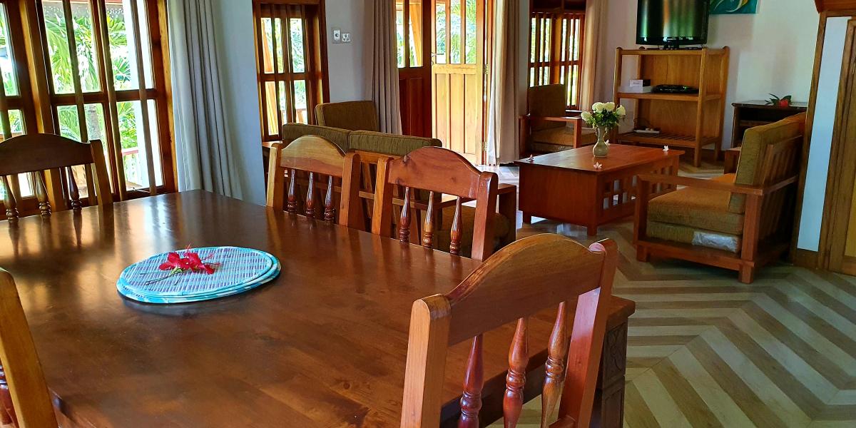 La Fontaine Holiday Apartments and Villas - Three-Bedroom Villa