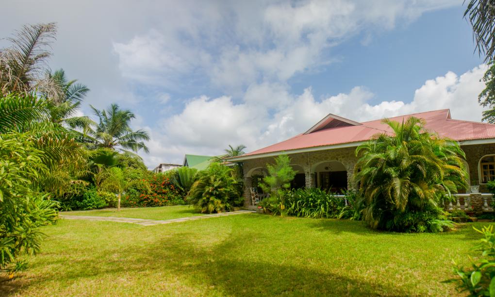 Villa Rafia
