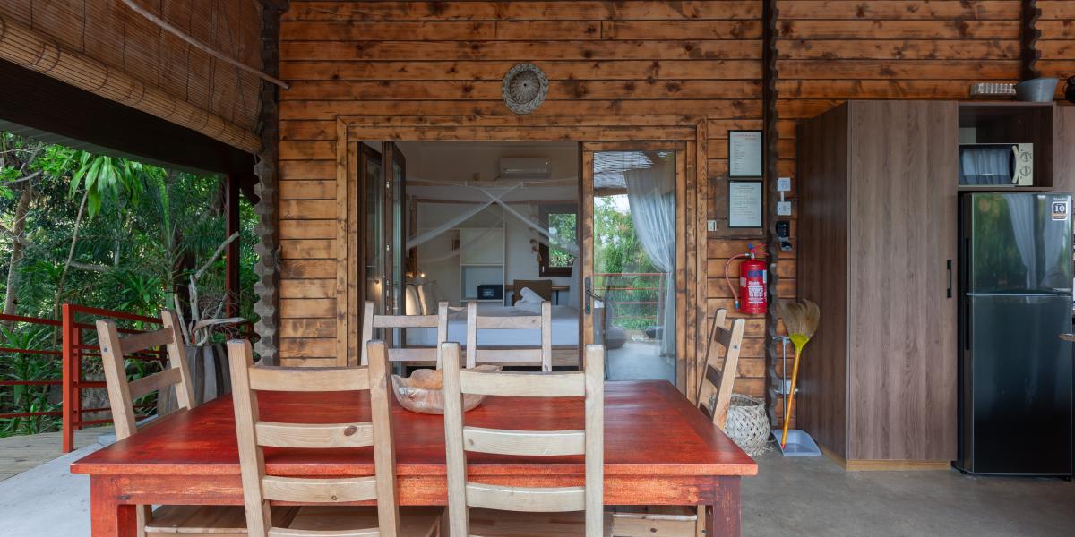 La Pointe Beach Huts - Veuve Noire Beach Hut