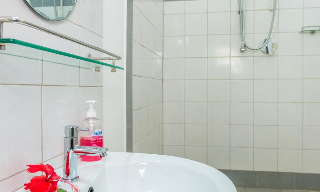 The Beach House - Camera Low Cost