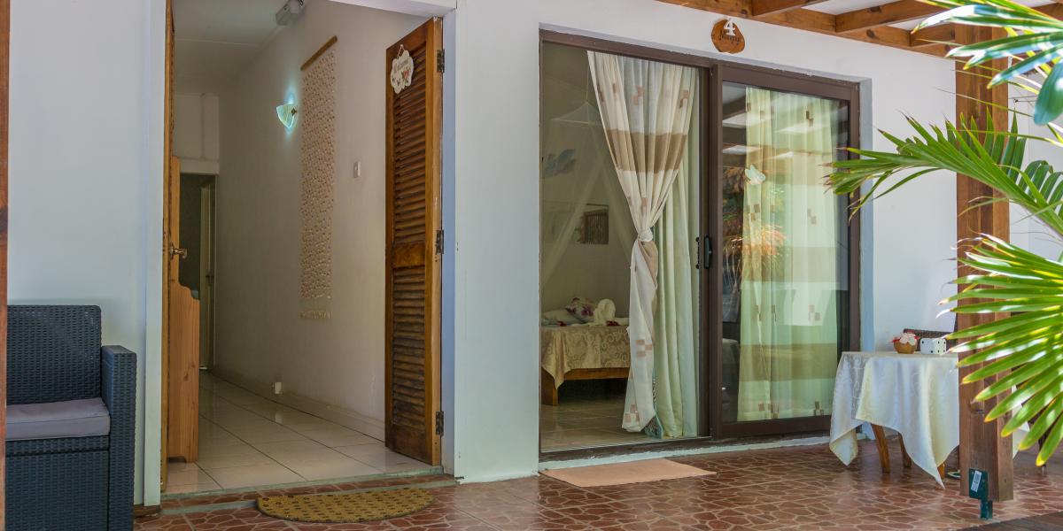 The Beach House - Camera Standard Vista Giardino