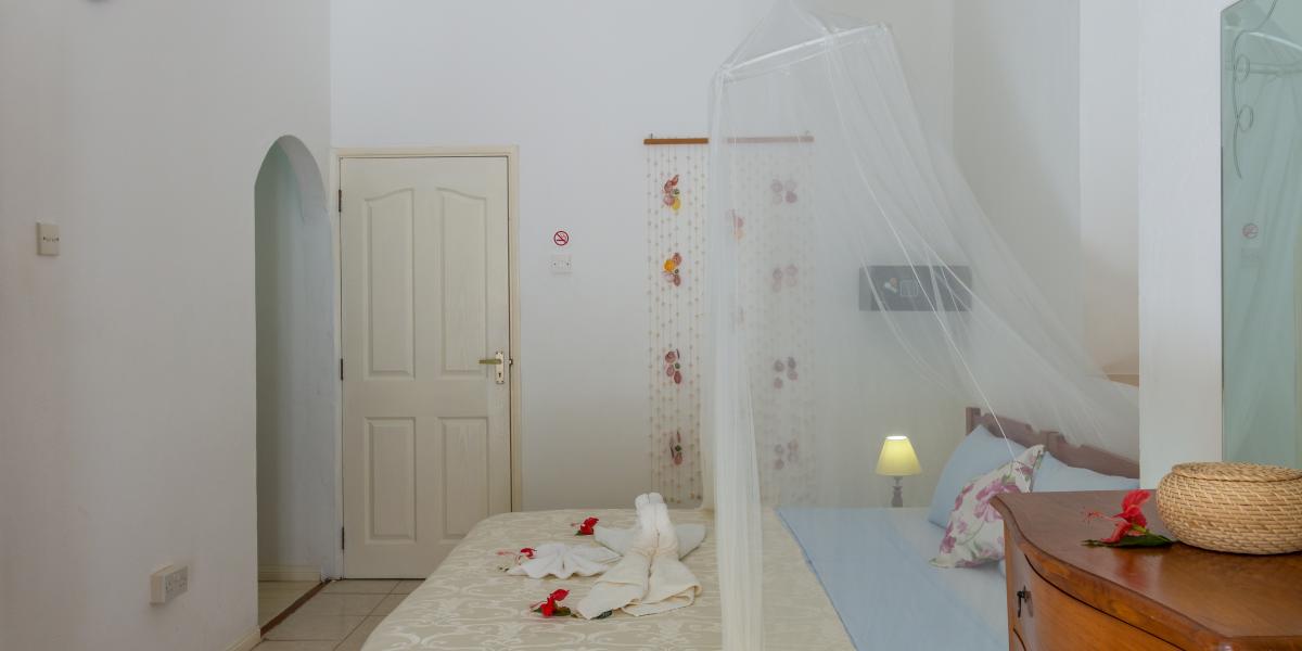 The Beach House - Camera Low Cost