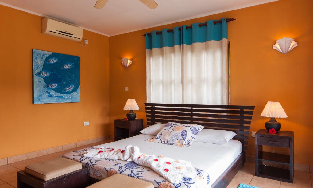 South Point Chalets - 1-Bedroom Villa