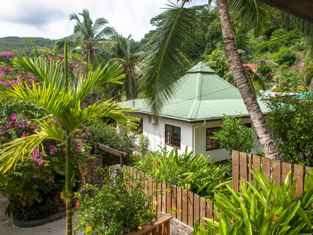 South Point Chalets - Photo 7