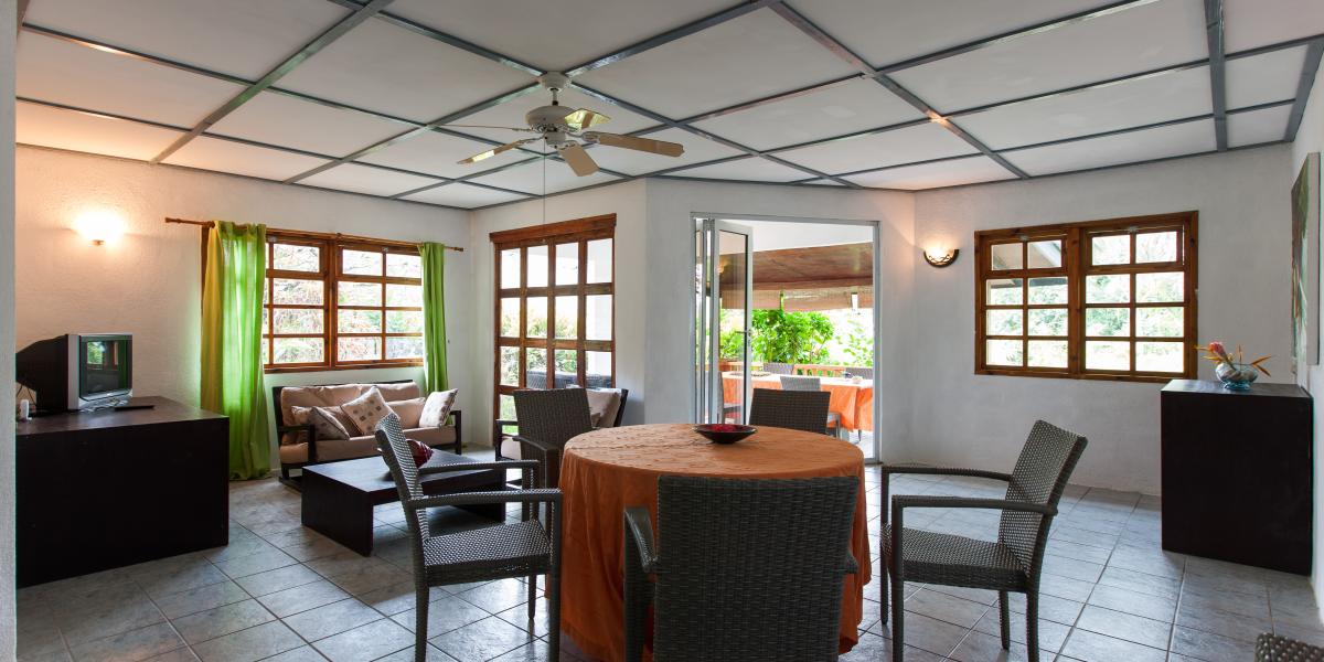 South Point Chalets - Family Villa