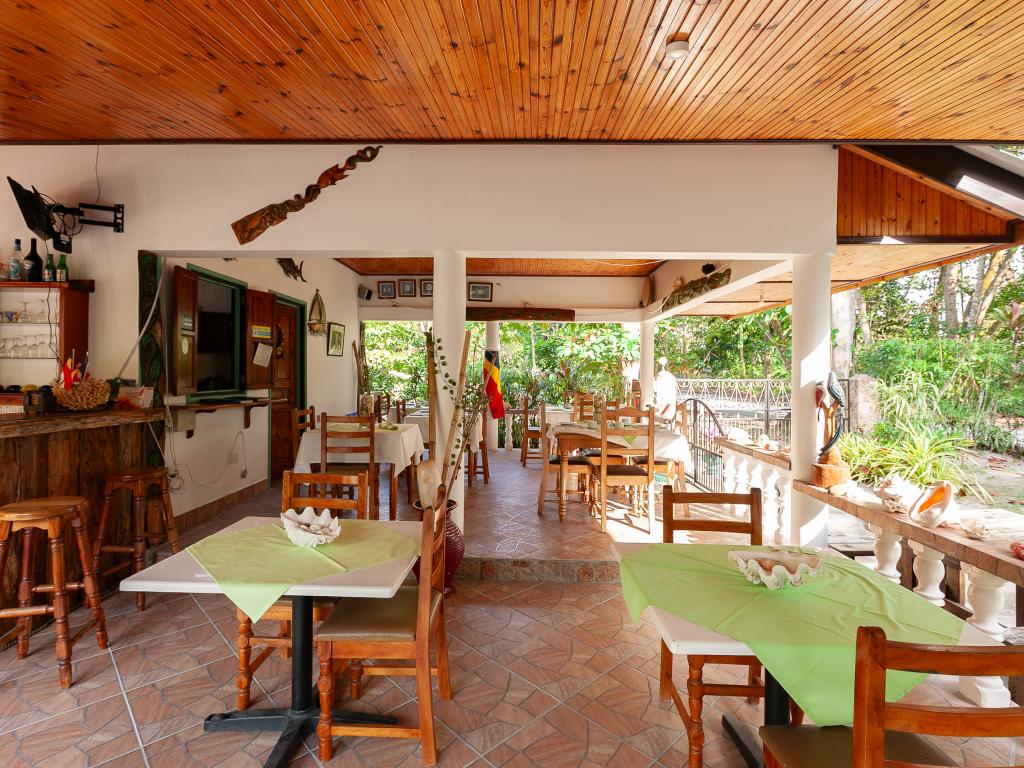 Tannette's Villa - Photo 6