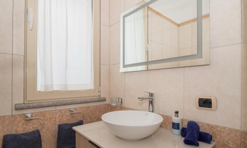 Villa Roscia - Family Standard Room with Balcony