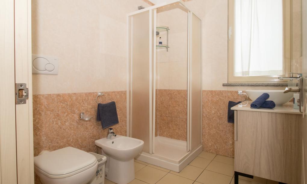 Villa Roscia - Family Standard Room with Balcony