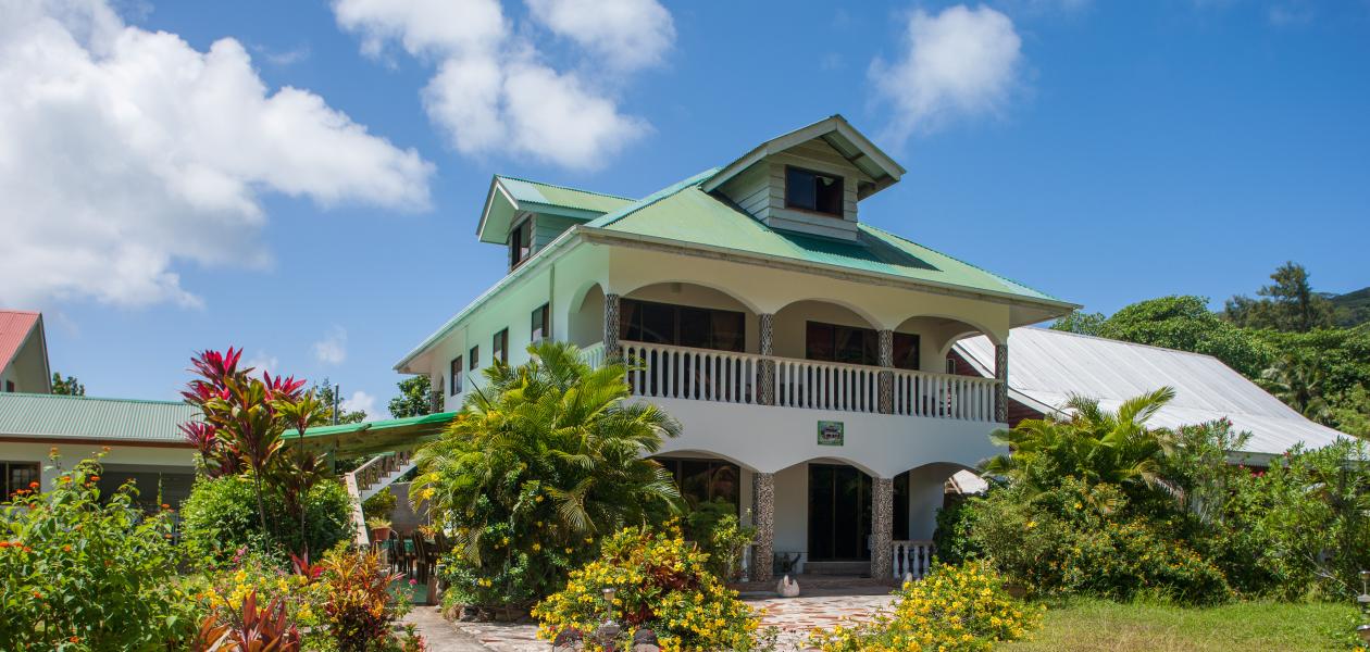 Linsen Self Catering Apartments - Photo 1