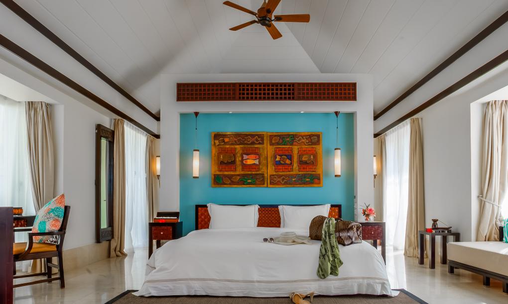 Banyan Tree - Beach Front Pool Villa