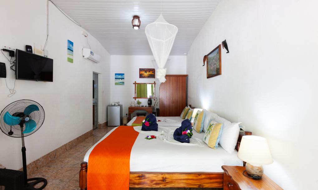 Rising Sun Guesthouse - Triple Standard Room