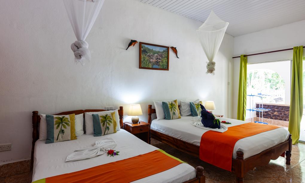 Rising Sun Guesthouse - Triple Standard Room