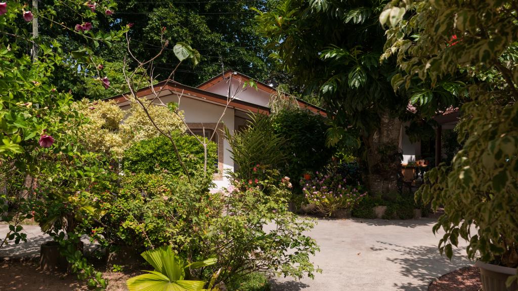 Foto 12: Rising Sun Guesthouse - La Digue (Seychelles)