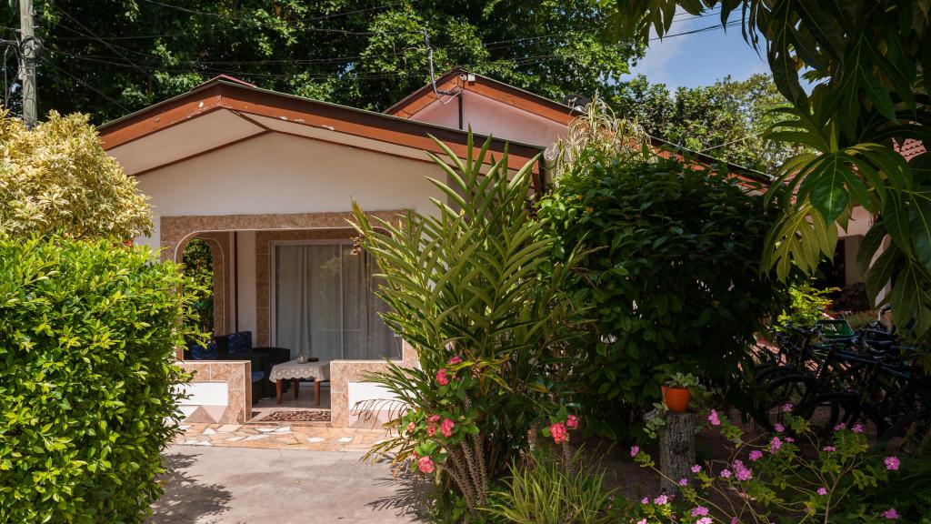 Foto 10: Rising Sun Guesthouse - La Digue (Seychelles)