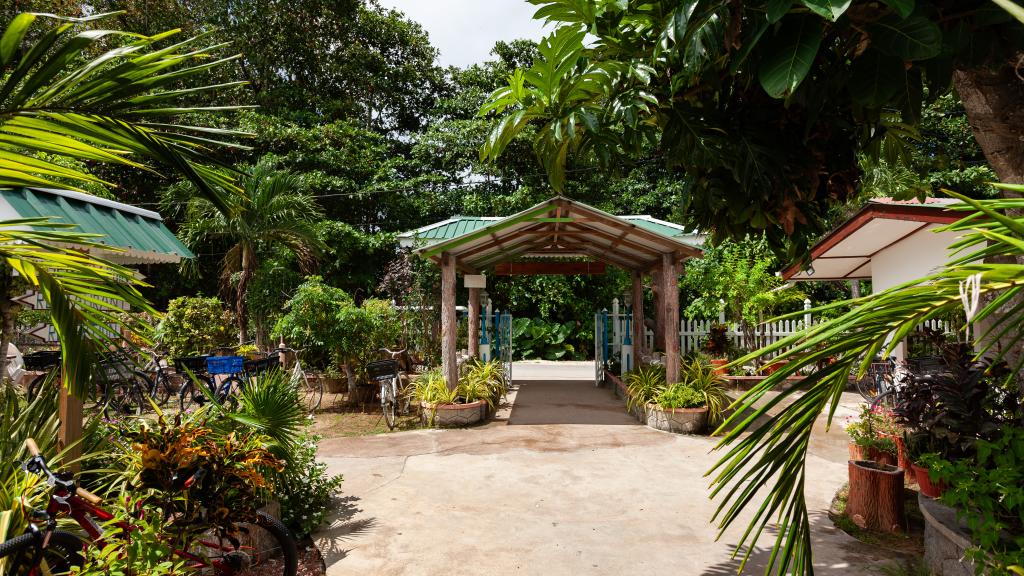 Photo 28: Rising Sun Guesthouse - La Digue (Seychelles)