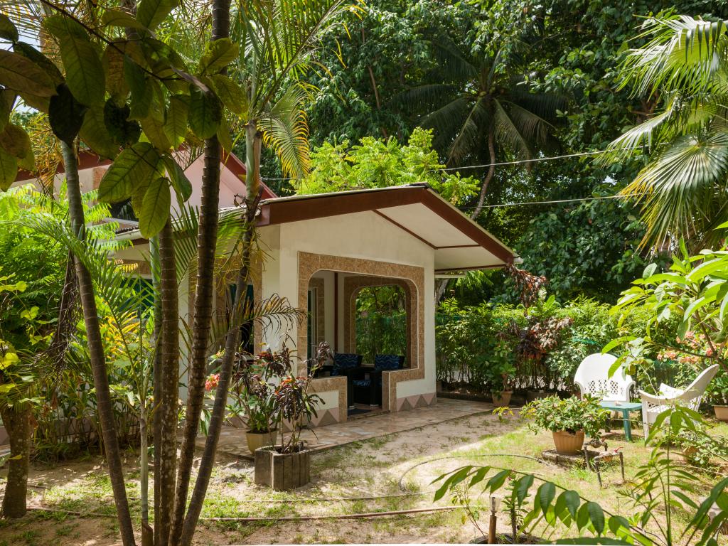 Rising Sun Guesthouse - Photo 2