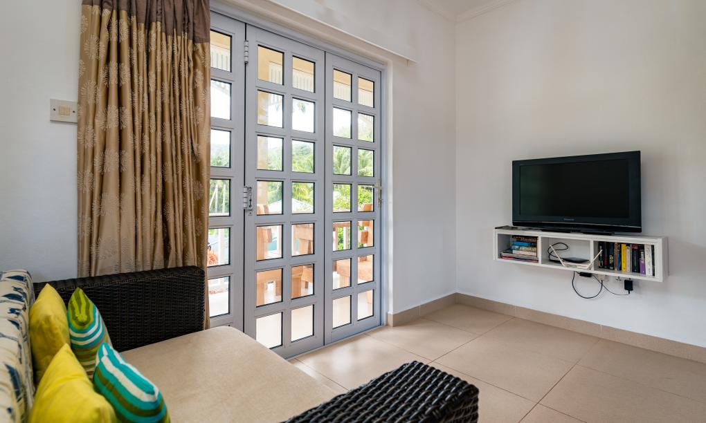 Captain's Villa - 2-Bedroom Suite - Swan