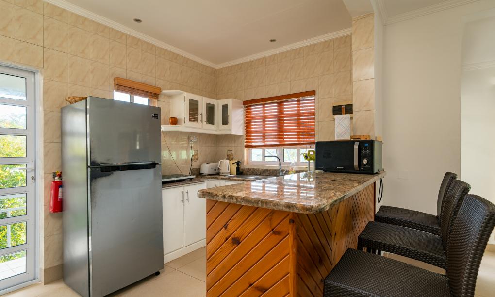 Captain's Villa - 2-Bedroom Suite - Swan