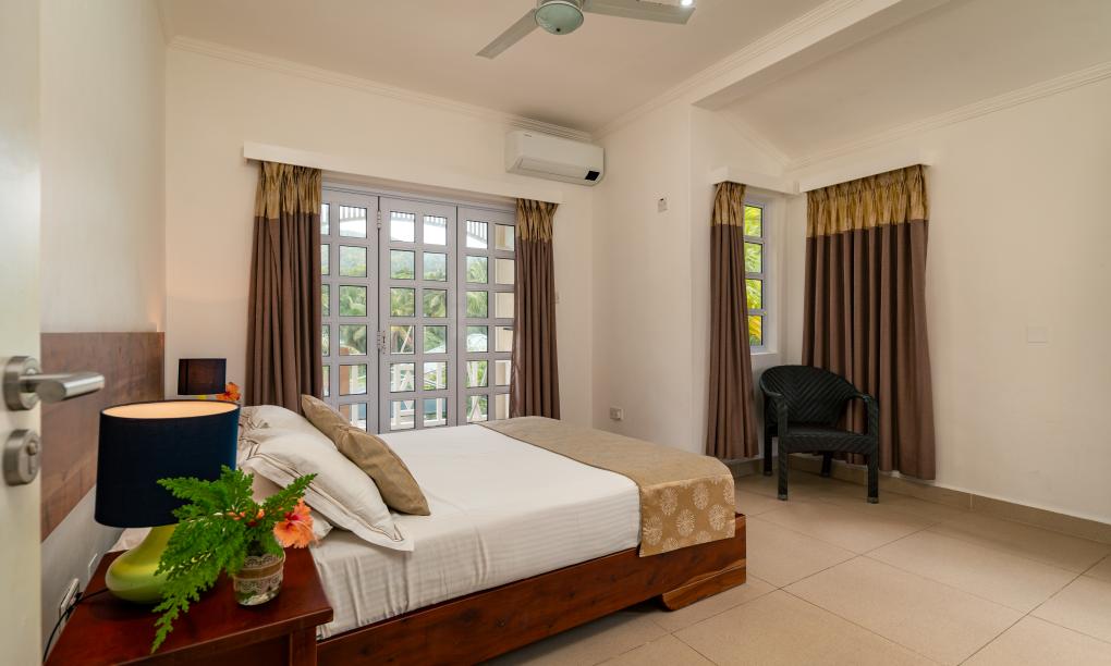 Captain's Villa - 2-Bedroom Suite - Swan