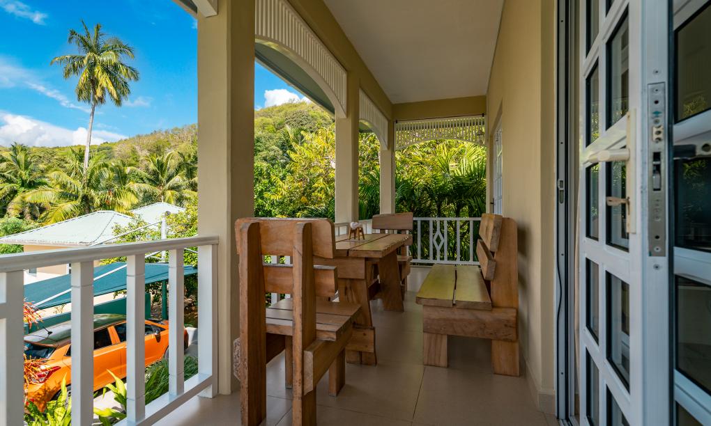 Captain's Villa - 2-Bedroom Suite - Swan