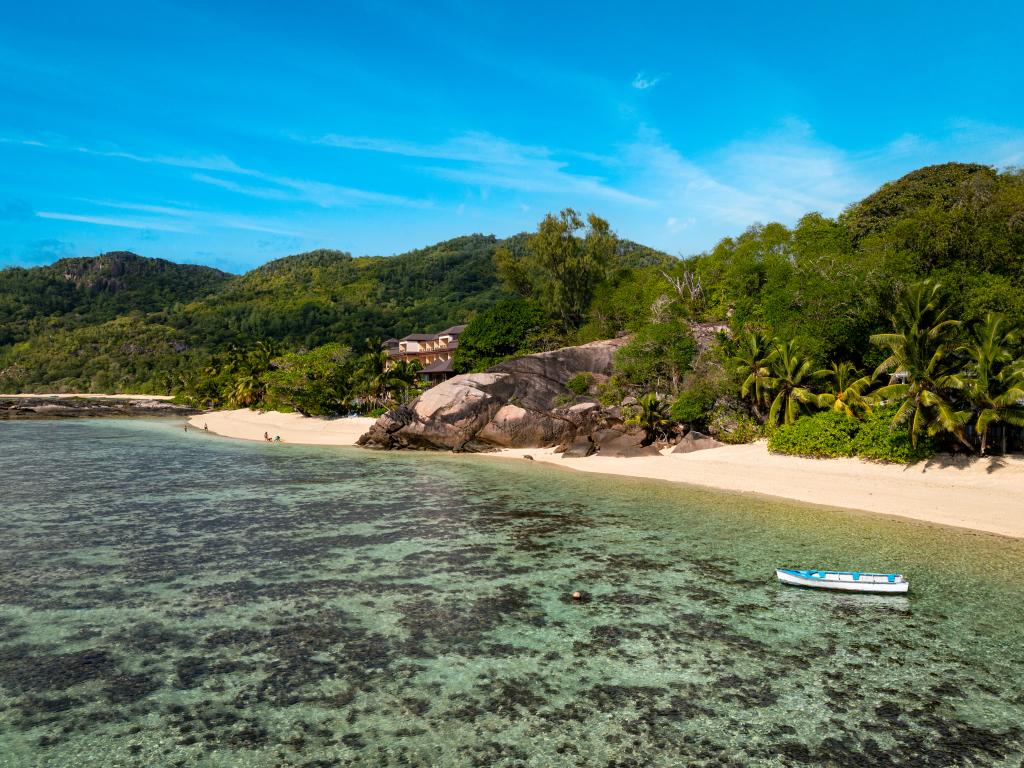 Captain's Villa - Photo 9