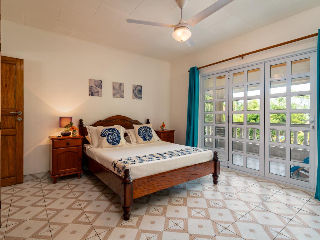 Captain's Villa - Photo 4