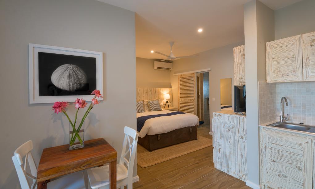 Le Nautique Luxury Beachfront Apartments - Queen Gartenblick-Appartement