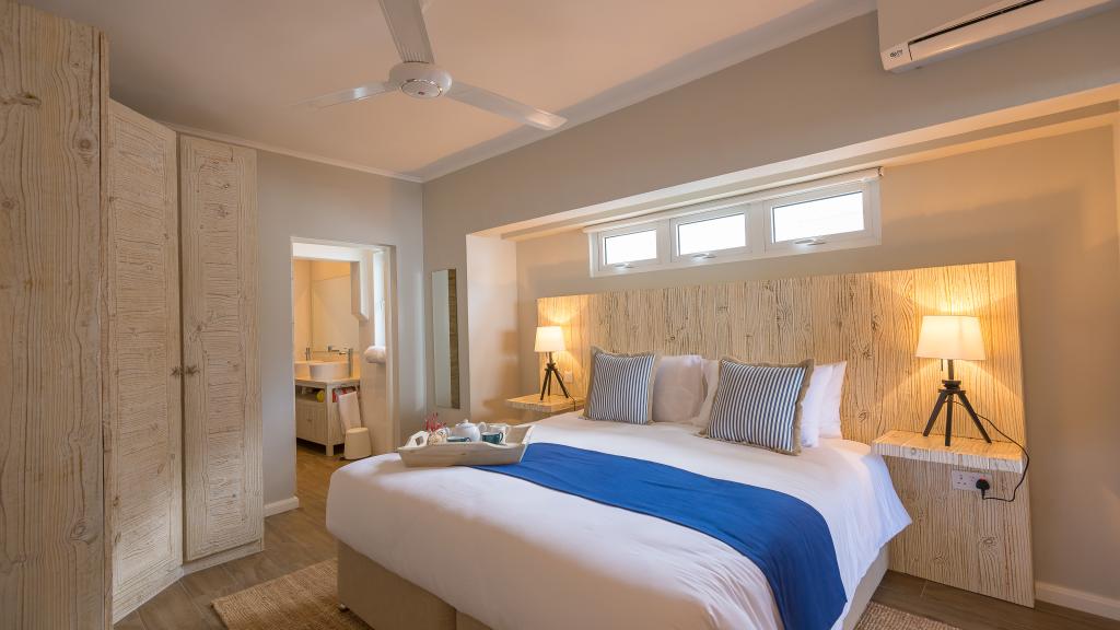 Photo 49: Le Nautique Luxury Beachfront Apartments - Mahé (Seychelles)