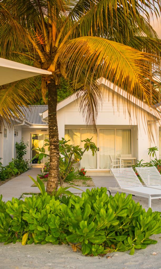 Le Nautique Luxury Beachfront Apartments