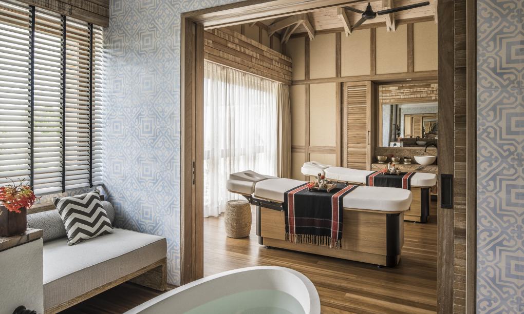 Four Seasons Resort Desroches Island