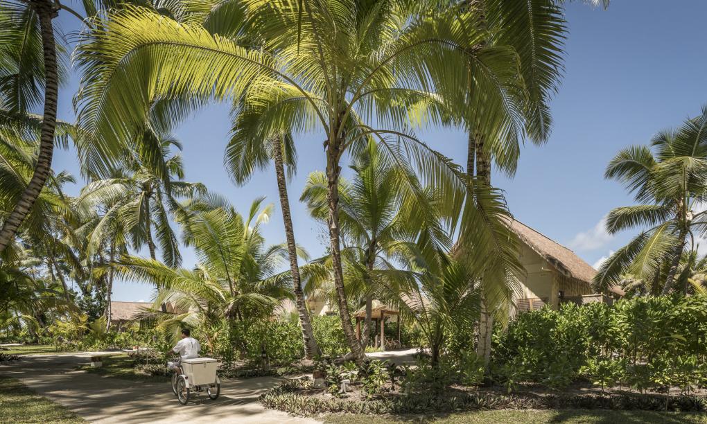 Four Seasons Resort Desroches Island