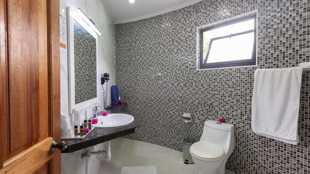 Photo 48: Beach Villa Guesthouse - Praslin (Seychelles)