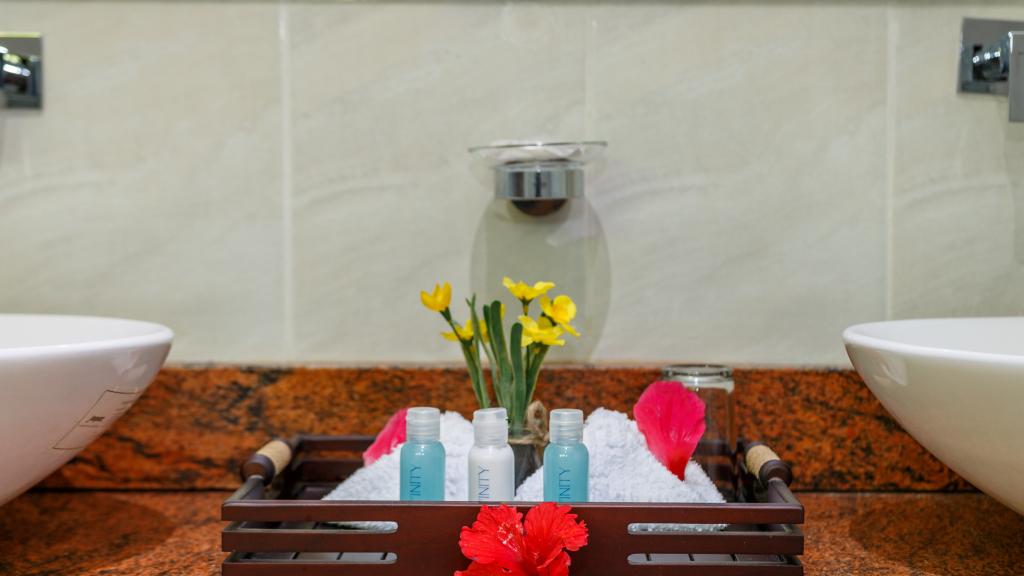 Photo 66: Surf Tropical Villa (Seascape Villa) - Cerf Island (Seychelles)