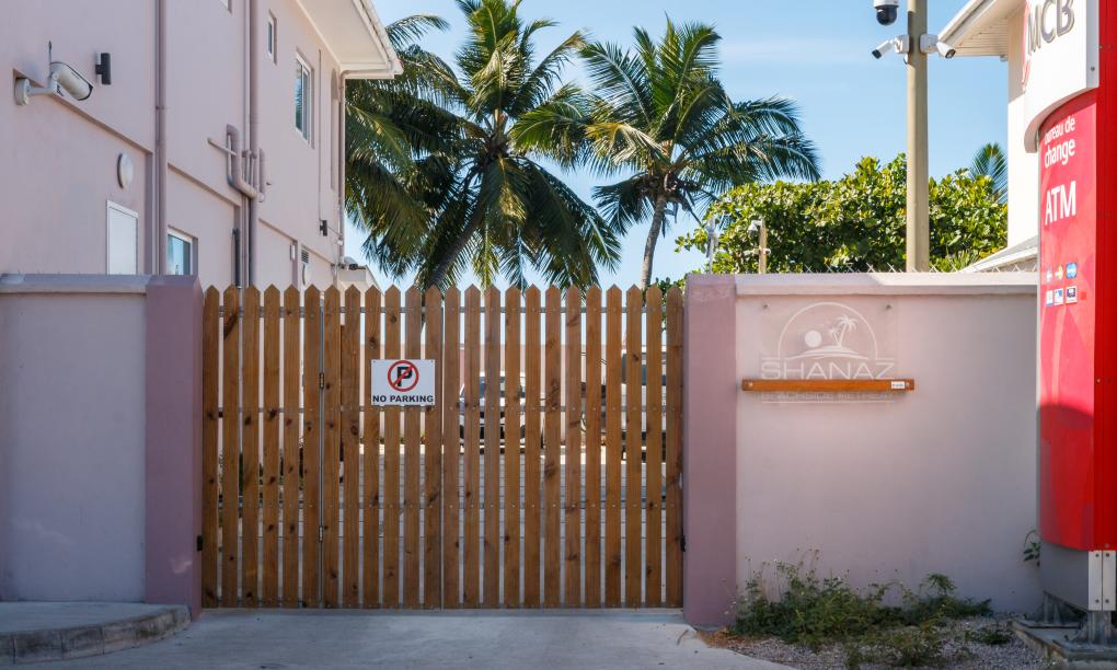 Shanaz Beachside Retreat