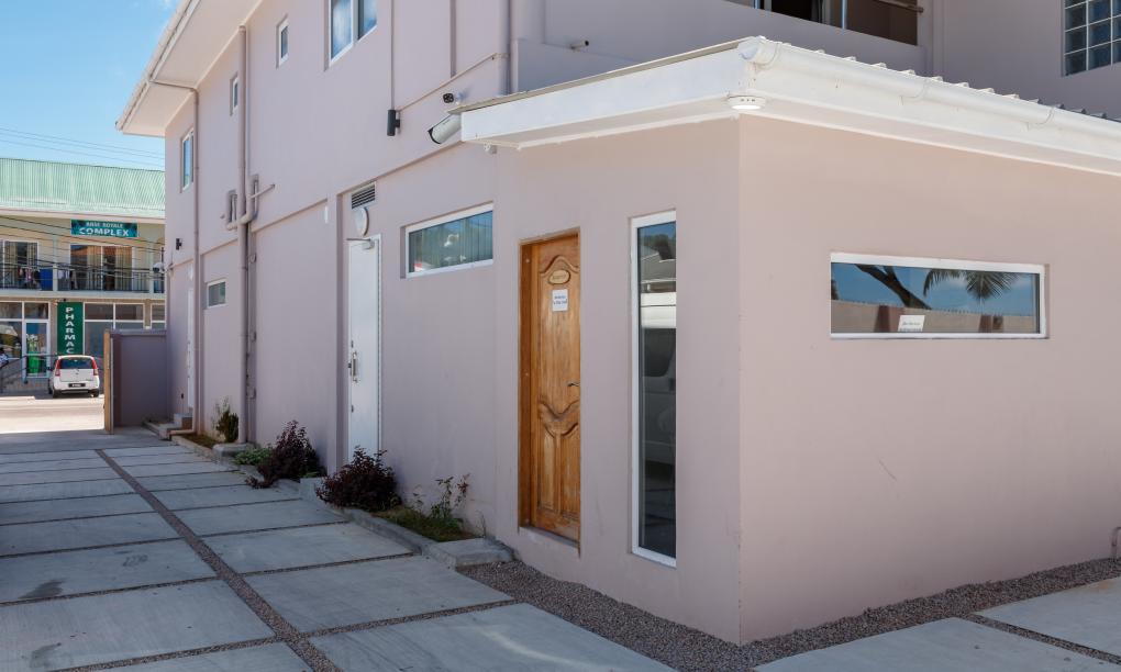 Shanaz Beachside Retreat