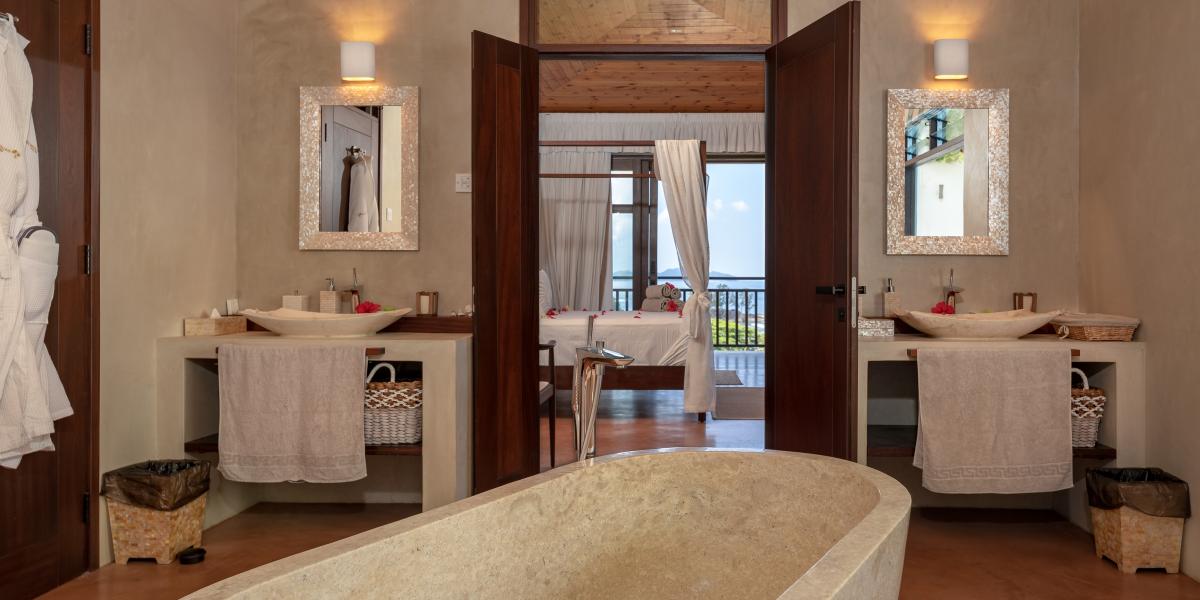 Palm Royal Luxury Villas - Villa Queen