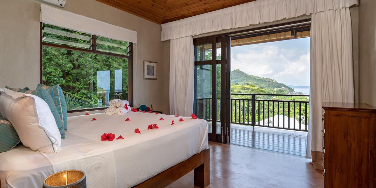 Palm Royal Luxury Villas - Villa Queen