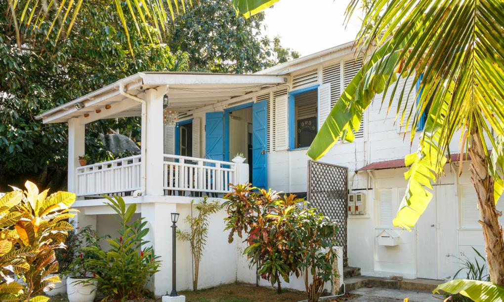 The Beach House (Chateau Martha)