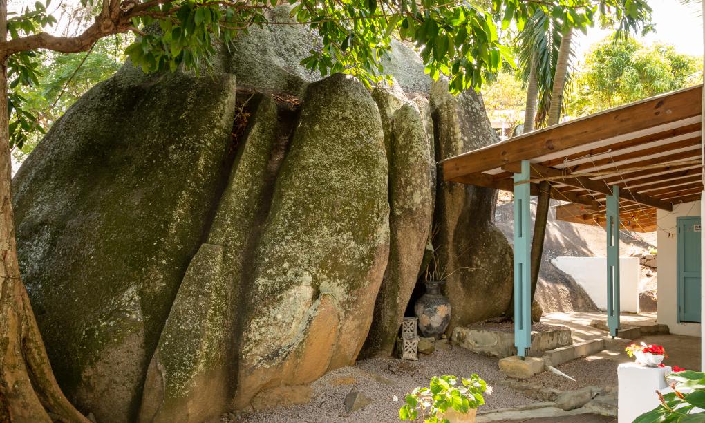 The Beach House (Chateau Martha)